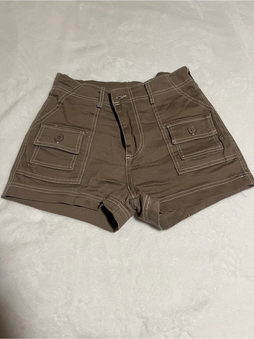 Harper & Ivy Brown Cargo Pocket Shorts with White Topstitch